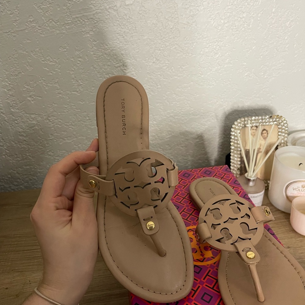 Tory Burch miller thongs Sandals - Picture 7 of 8